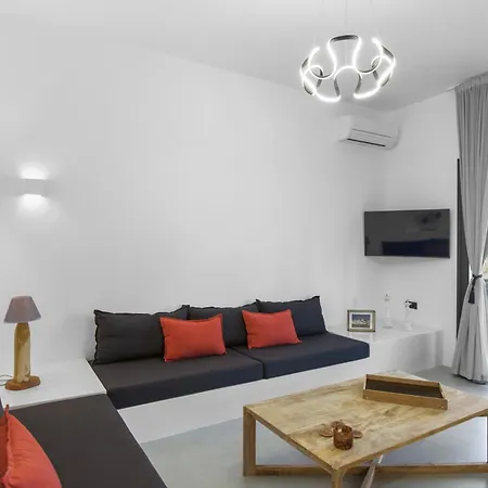 Angiemar Paros * Agia Irini (Paros)